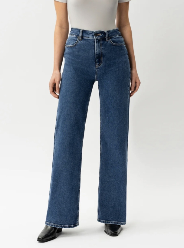 Relaxed ComfortDenim™ Jeans - Mid Blue  - Image 1