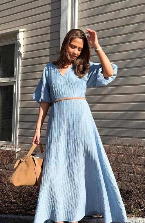 Maddie Closed Back Midi Dress