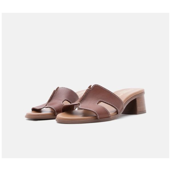 Pam Heel