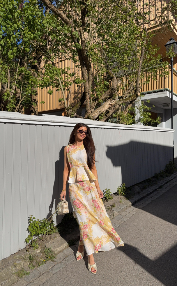 Linen Flounce Top - Amore - Image 3