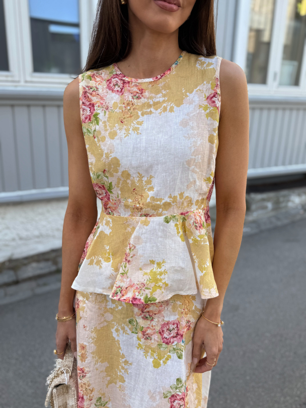 Linen Flounce Top - Amore - Image 1