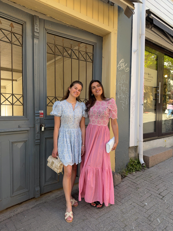 Broderie Anglaise Maxi Dress - Rose Pink - Image 4