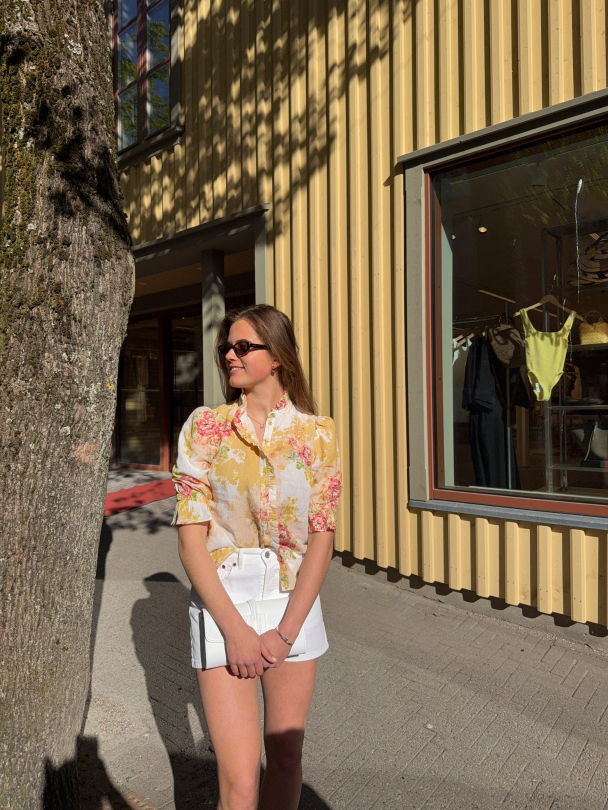 Linen Ruffle Blouse - Amore - Image 5