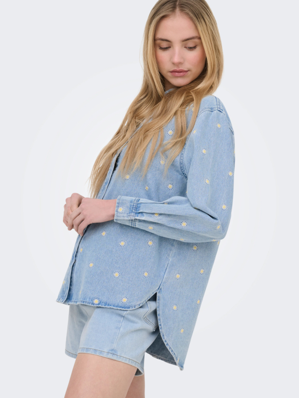 ONLVERA LS DAISY EMB DNM SHIRT QYT - Image 4