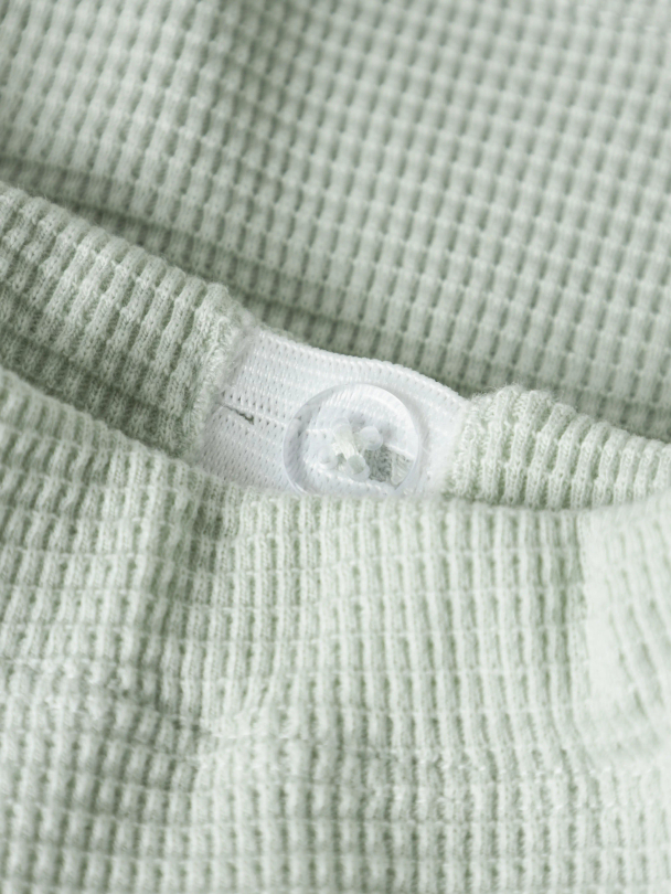 NBMHUSK SHORTS - Image 3