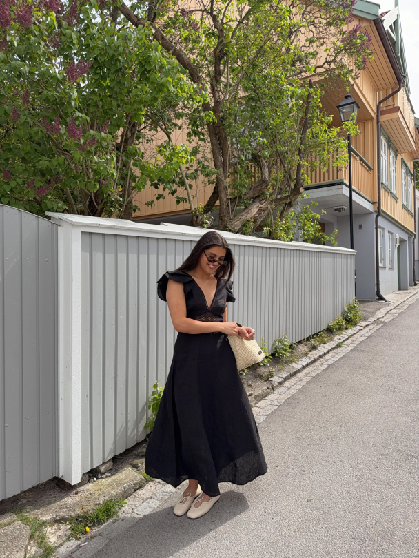Linen V-Neck Dress - Black  - Image 5