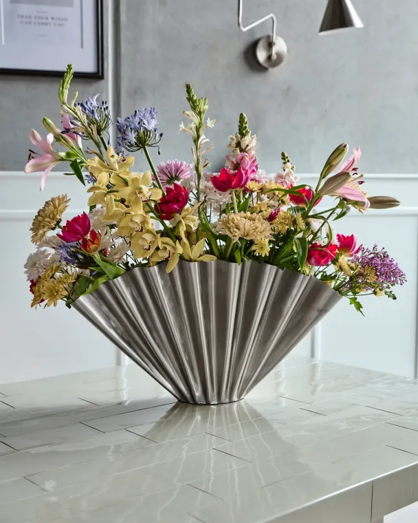 Vase, HDFlood, Silver Finish - Image 1