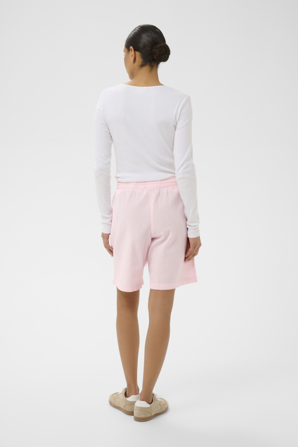KAnaya Liah Shorts Rosa - Image 2