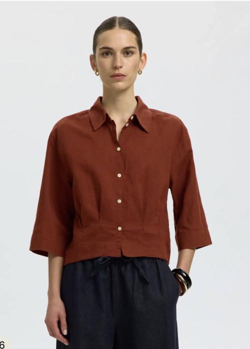 Cleo Regular 3/4 Cropped Shirt - Cherry Mahogany 