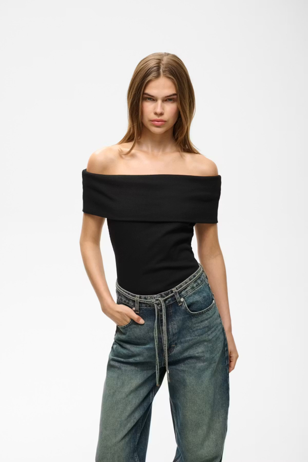 Drew Off Shulder Top - Black  - Image 5