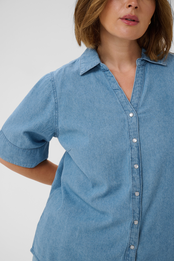 Kaffe Curve Jada kortermet denimskjorte - Image 7