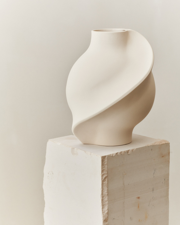 Pirout Vase 01 - Raw White - Image 2