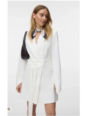 Becca ls short belt blazer 