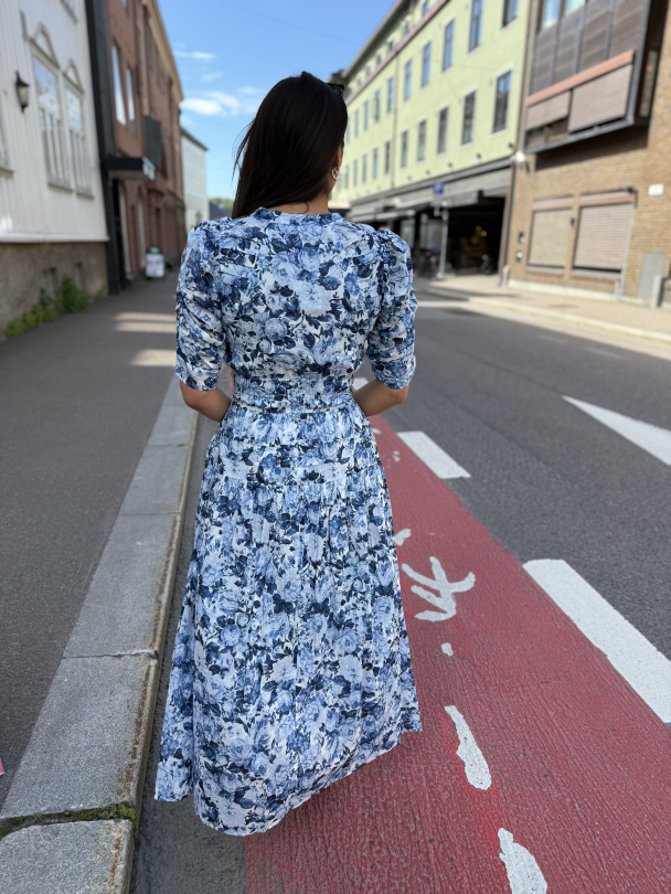 Fabienne Dress - Bleu De France - Image 4