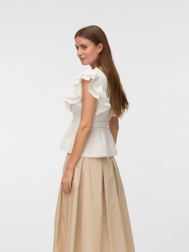 AWNORDEN SL V-NECK TOP - Image 2