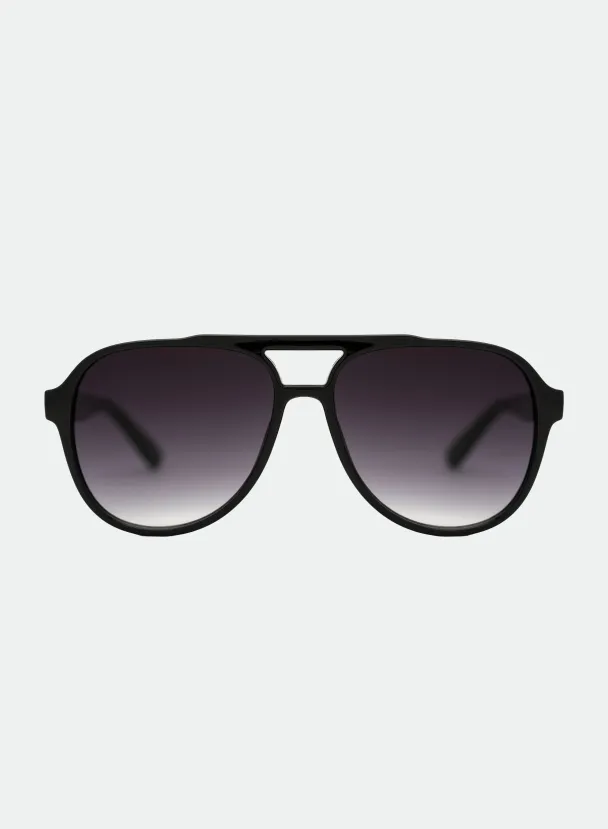 Stevie Black/ Smoke Fade  - Image 1