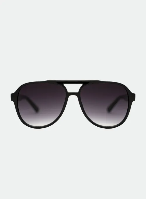 Stevie Black/ Smoke Fade 