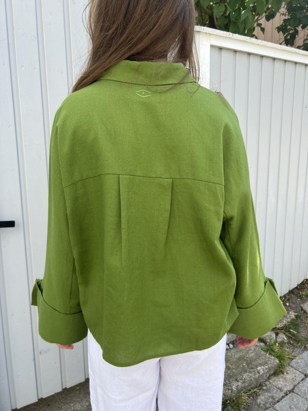 Atari Linen Shirt - Leaf Green   - Image 6