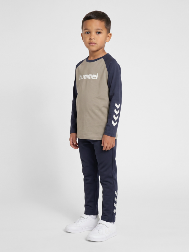 HMLjr Reg Logo T-shirt L/S - Image 1