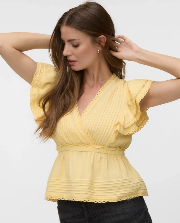 AWNORDEN V-NECK TOP gul - Image 3