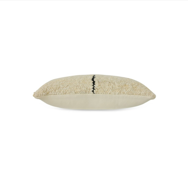 Stripete pute i naturlig ull 50x30 cm  - Image 5