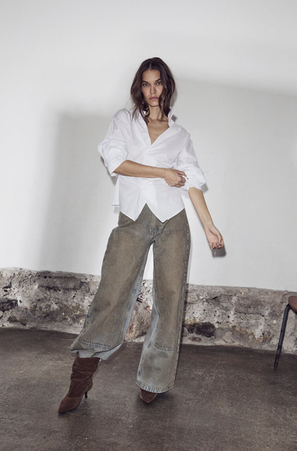 Bell Zip Ball Shirt - Image 3