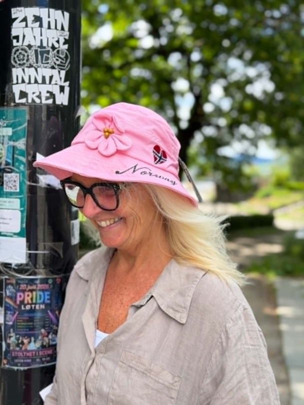 Nord Suvenir Hatt m/blomst 6802 - Image 1