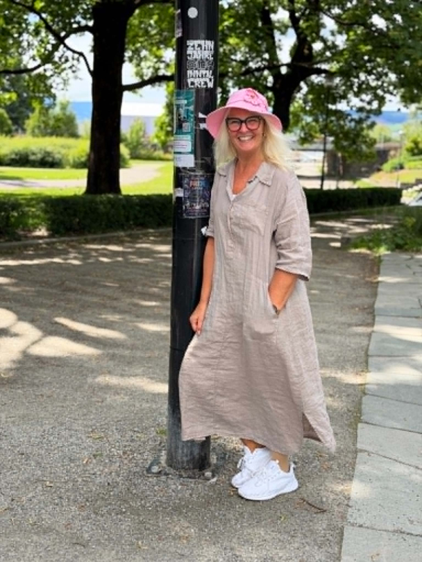 Nord Suvenir Hatt m/blomst 6802 - Image 3