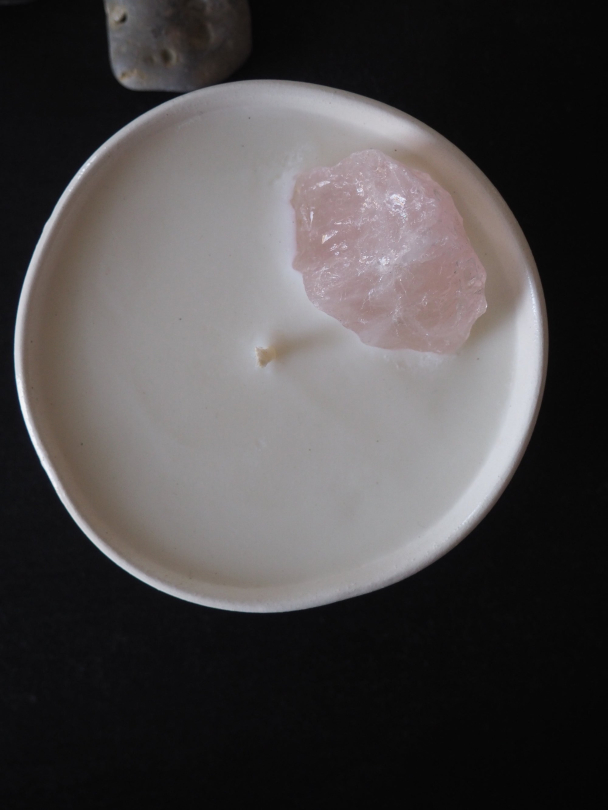 Tiny White Ceramic Crystal Candle - Raw Dream
