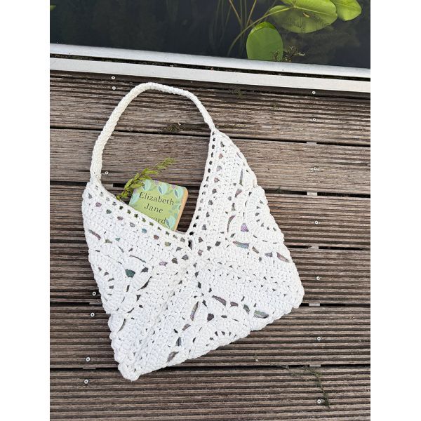P-16 Heklet strandveske av Papira