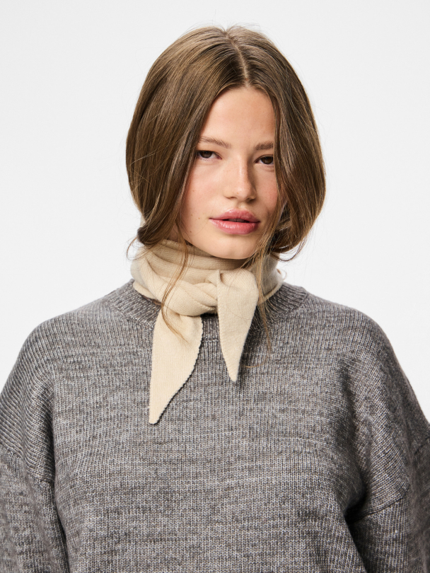 PCKOMMA TRIANGLE SCARF NOOS BC - Image 3