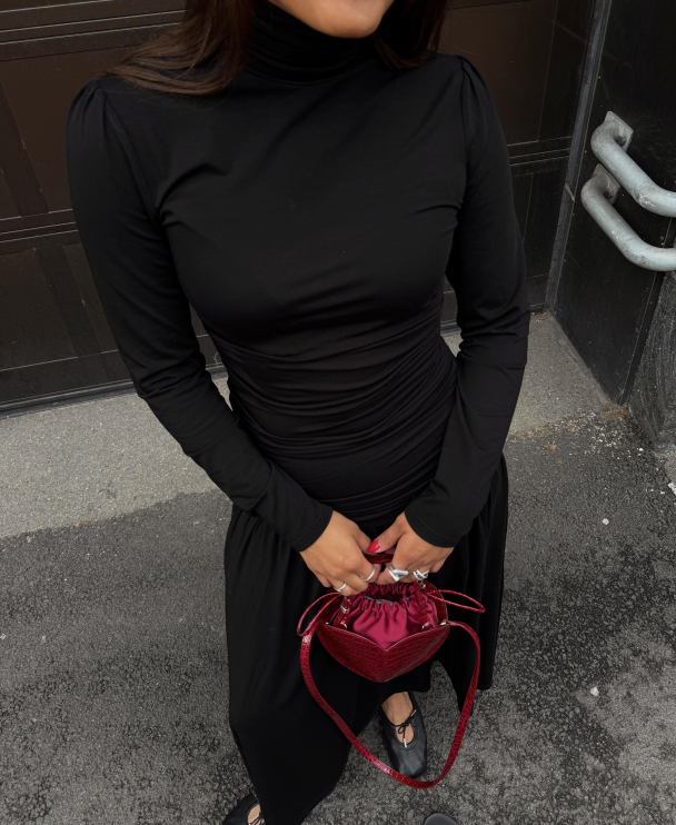 Jersey Turtleneck - Black - Image 4