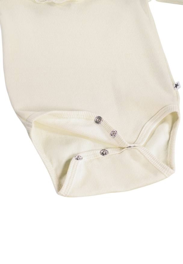 Faye Body - White Noise - Image 4