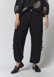 G265092 - Black - Extra 1.jpg