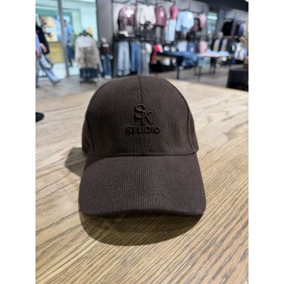 Studio Active Cap