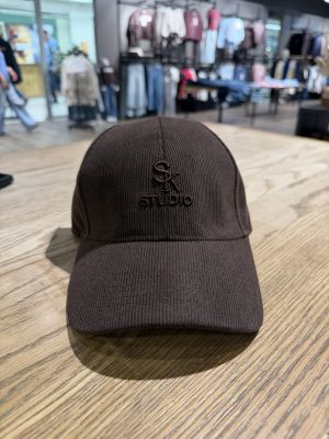 Studio Active Cap