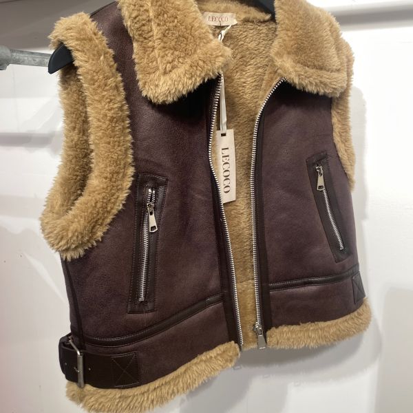 Sophia Vest