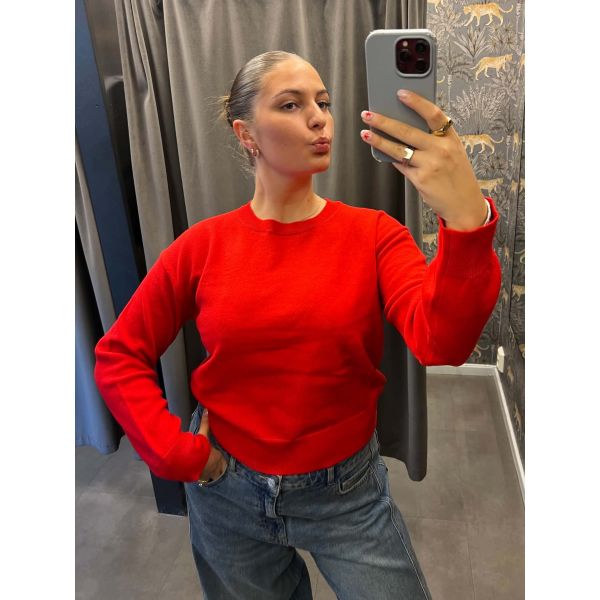 Ismaila 24 Wool Red