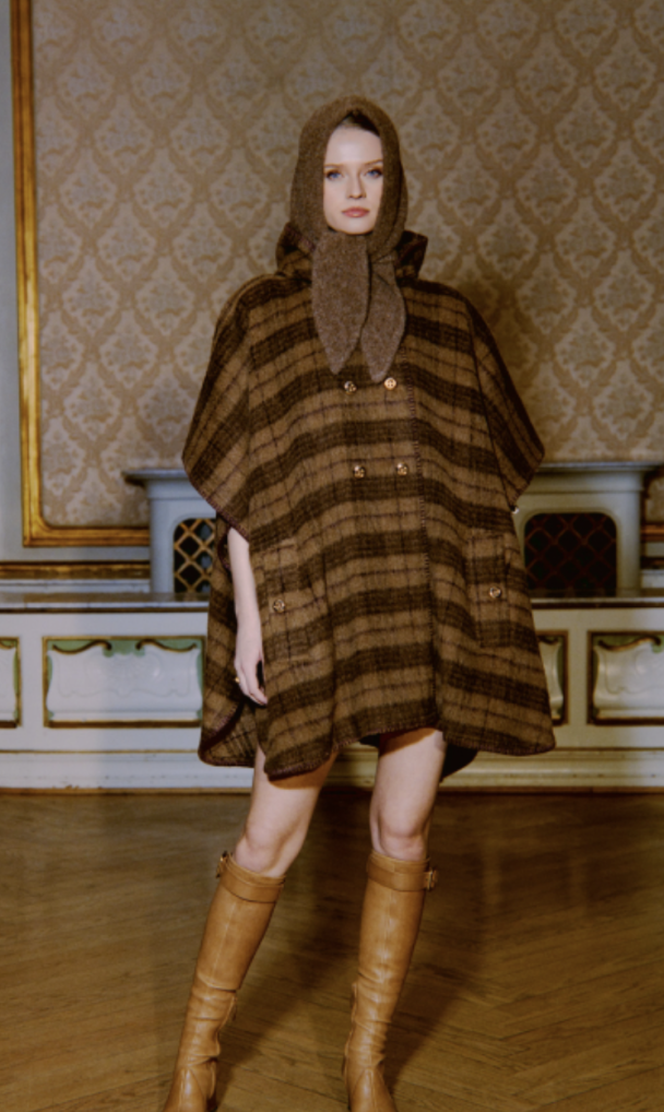 Tailored Cape - Autumn Checks  - Image 3