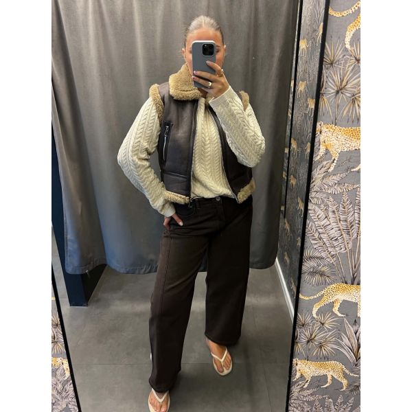 Sophia Vest