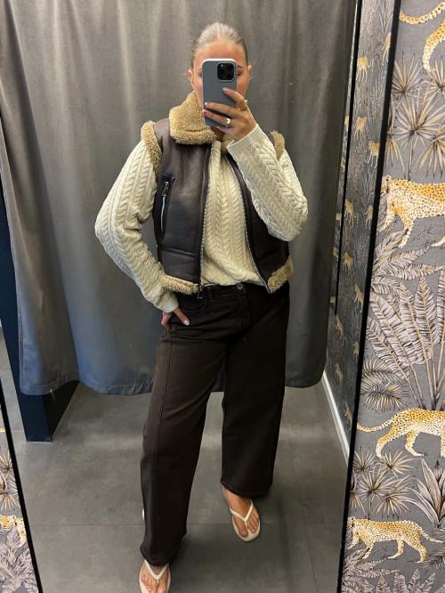 Sophia Vest