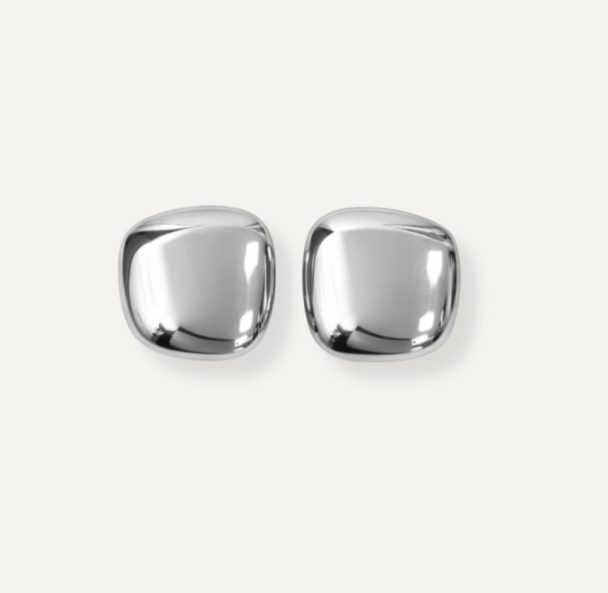 Taida Chunky Earrings  - Image 3
