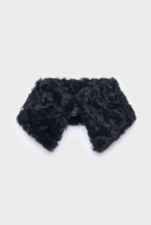 Shearling_collar-09_Scarfs-CA0463-9090_Black.jpg