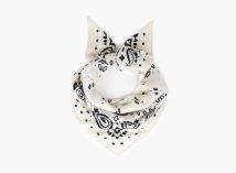 WEB_Image_MANZINI_Skjerf_90_x_90_cm_Offwhite_11__59001261_11960626174_plid_139111.jpeg