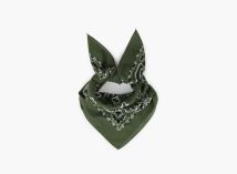 WEB_Image_MANZINI_Bomullskjerf_Bandana_70_x_70_cm__59001218_891498241097_plid_138966.jpeg