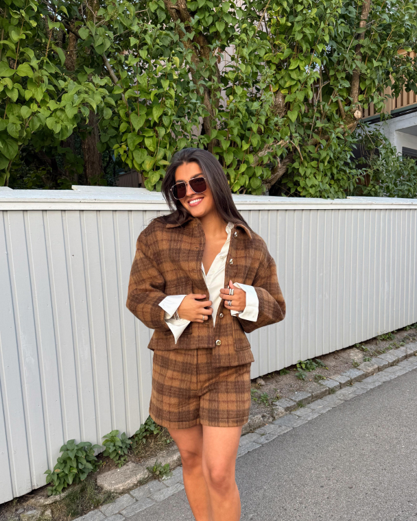 Tailored Shorts - Autumn Checks - Image 4