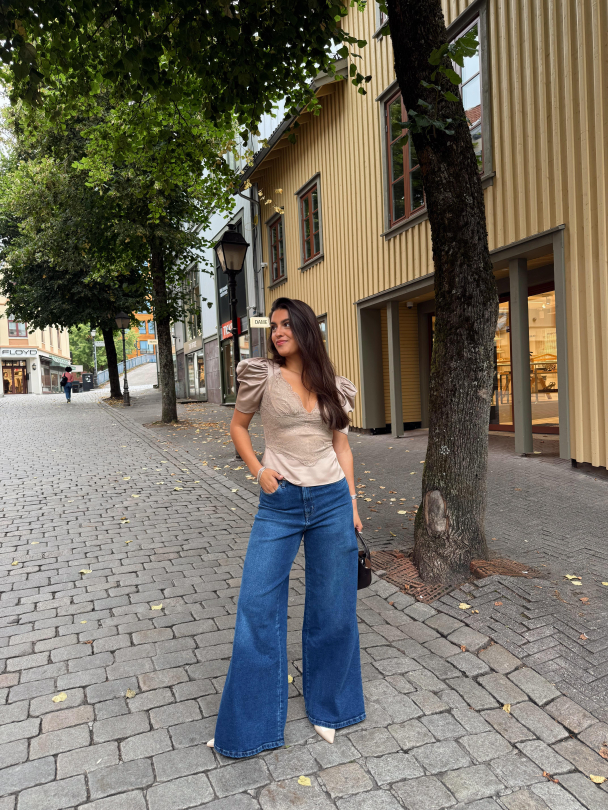 Francis Top - Taupe  - Image 4