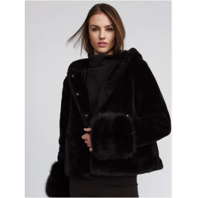 Miu Fake Fur Cuffs 