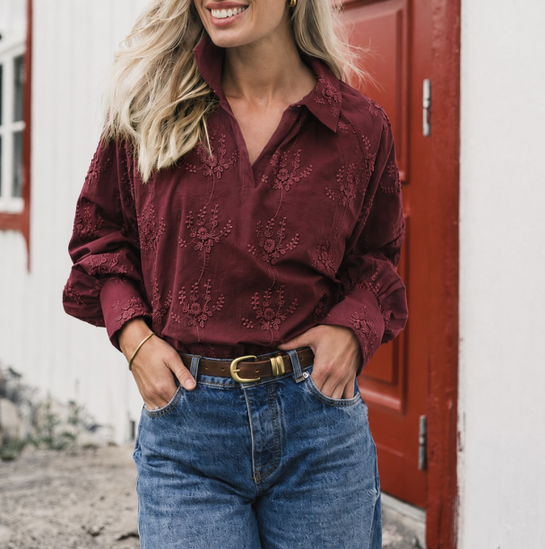 Camilla Top EMB - Choco Truffle