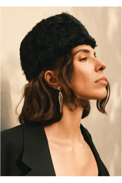 ALESSIA SHEARLING HAT